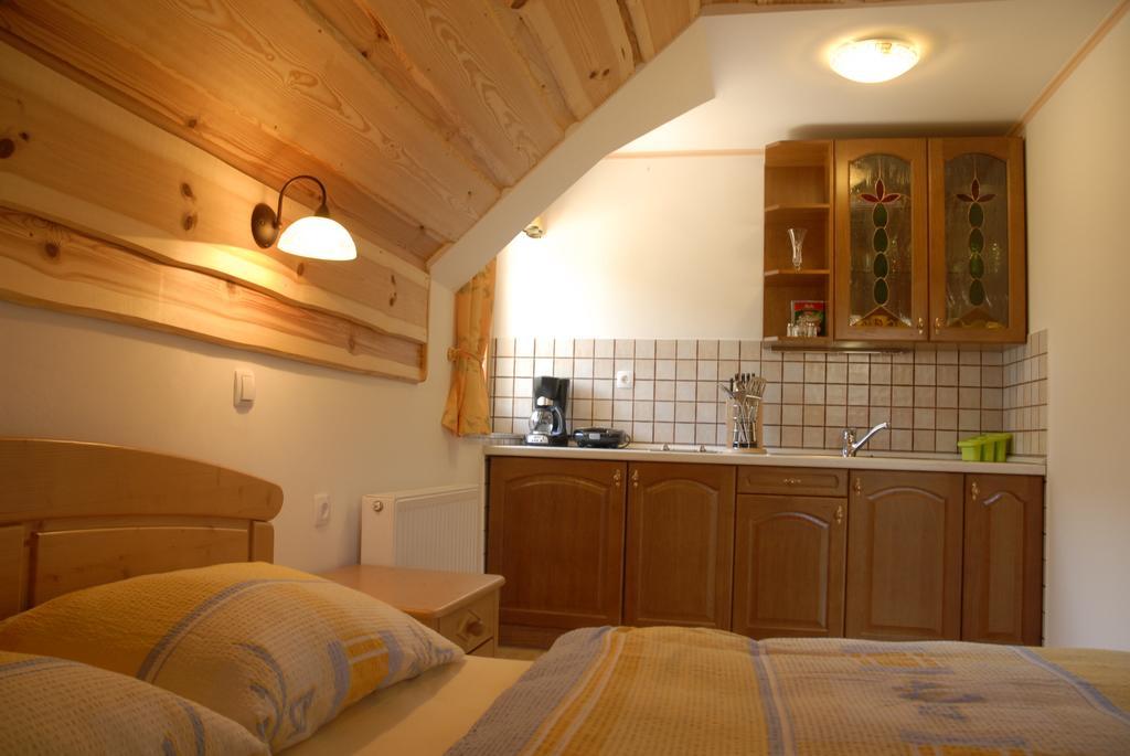 Tourist Farm Gradisnik Apartment Solcava Ngoại thất bức ảnh